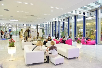 kongresshaus-innen_333x222